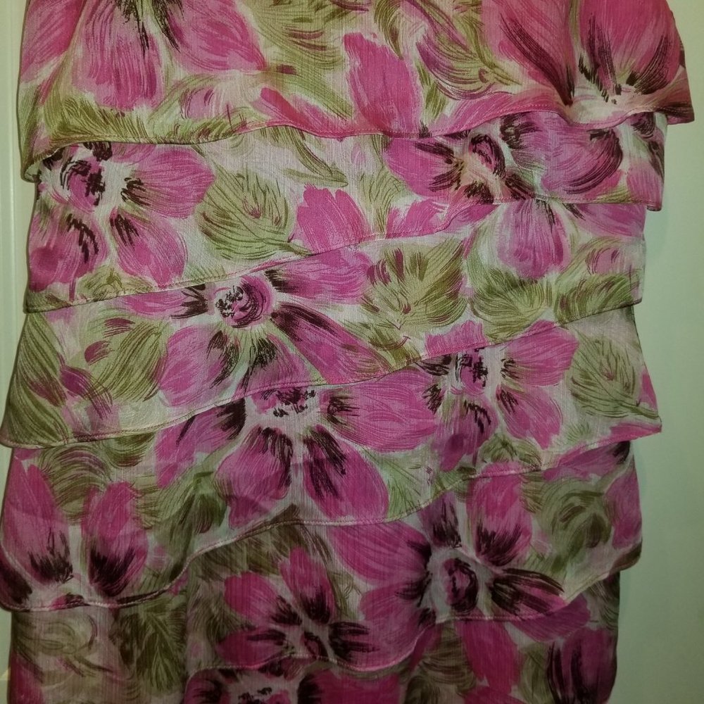 Pink and Green Floral Sleeveless Tiered Stretch Cocktail Dress 10 - Picture 4 of 7